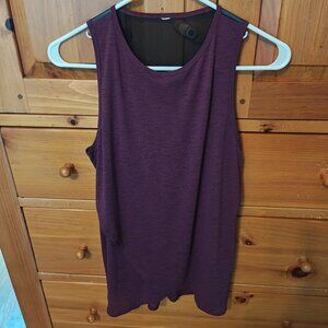 Lucy workout tee